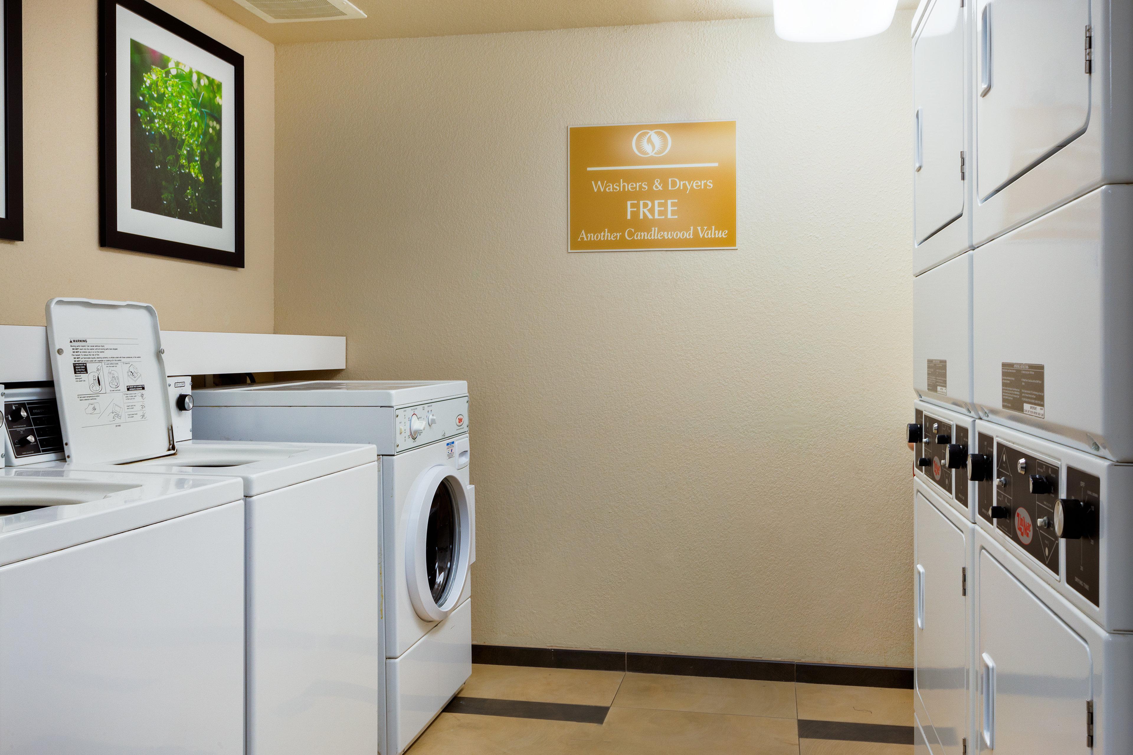 Candlewood Suites Medford By Ihg Экстерьер фото