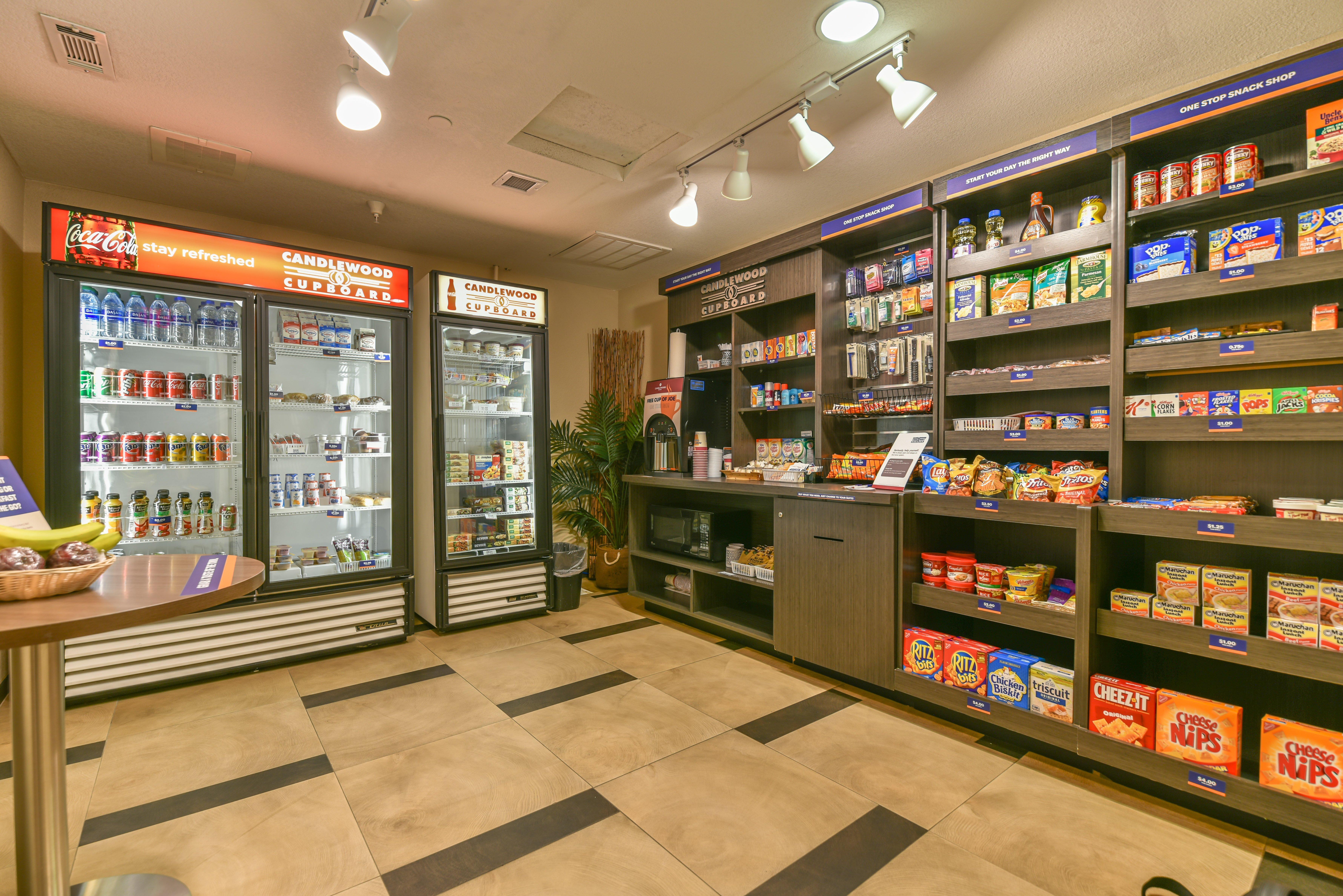 Candlewood Suites Medford By Ihg Экстерьер фото
