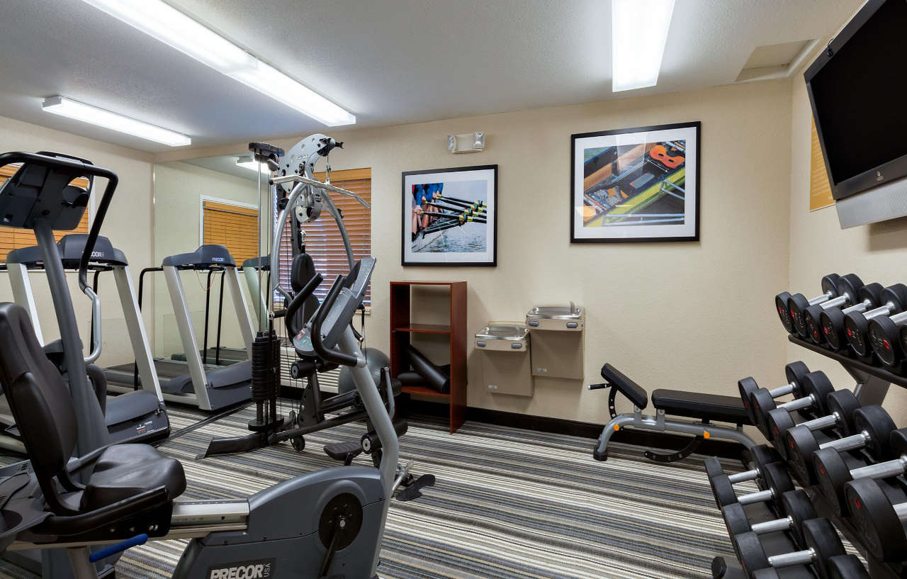 Candlewood Suites Medford By Ihg Экстерьер фото
